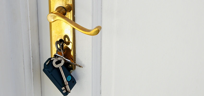 Broken Door Key Extraction in Thousand Palms, CA